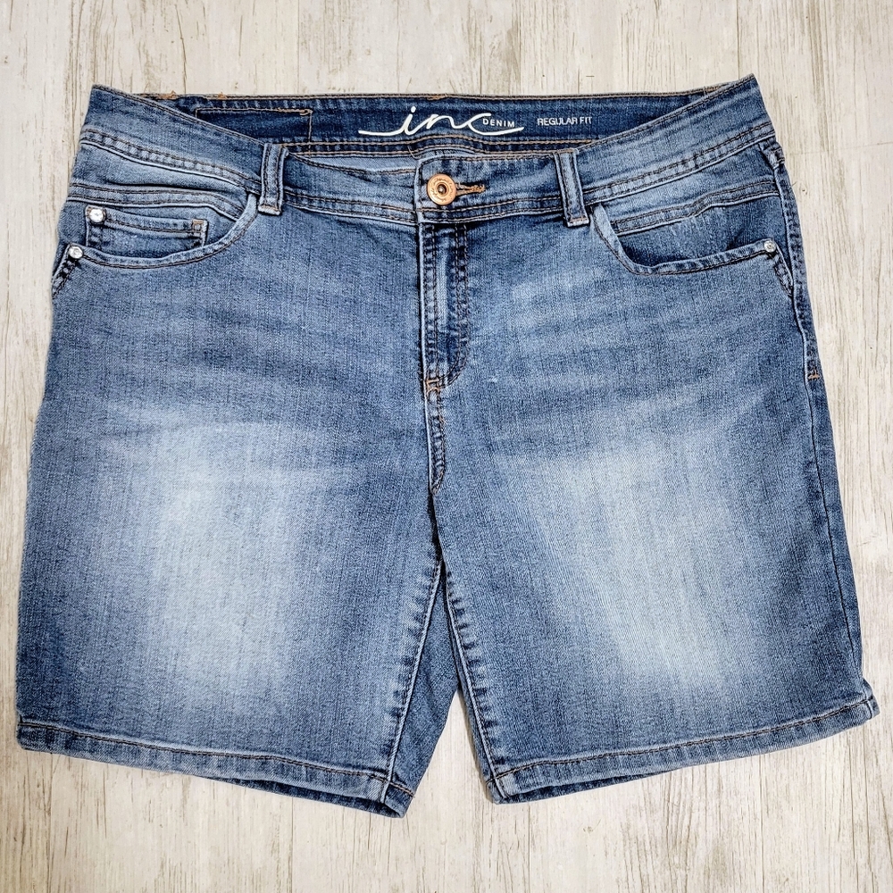 INC International Concepts Regular Fit Denim Bermuda Jean Shorts Womens 12